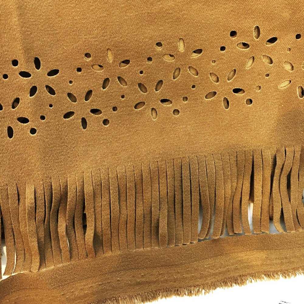 FAUX SUEDE leather fabric w/ cutouts and  fringe 2 Yrds - Picture 5 of 7